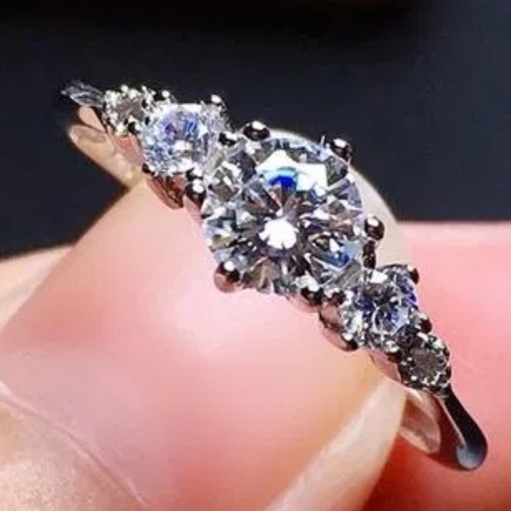 🦋Engagement Anillos Pure Round CZSilver Plated Wedding Beautiful Ring,UN…